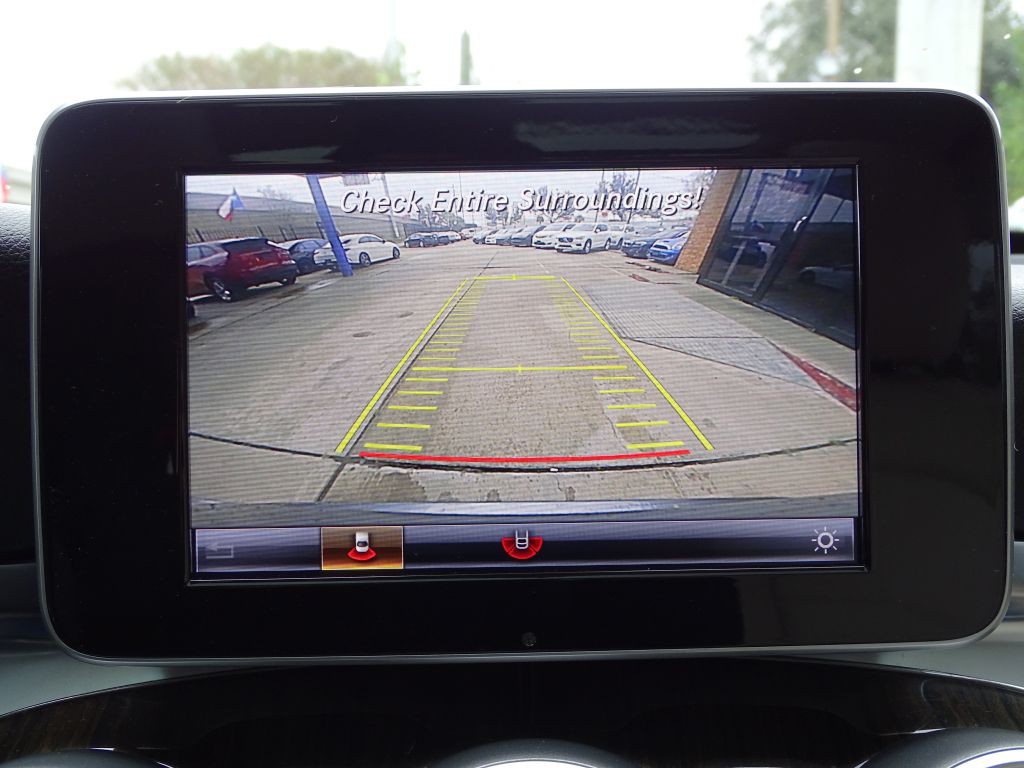 2019 Mercedes-Benz GLC-Class Image 14