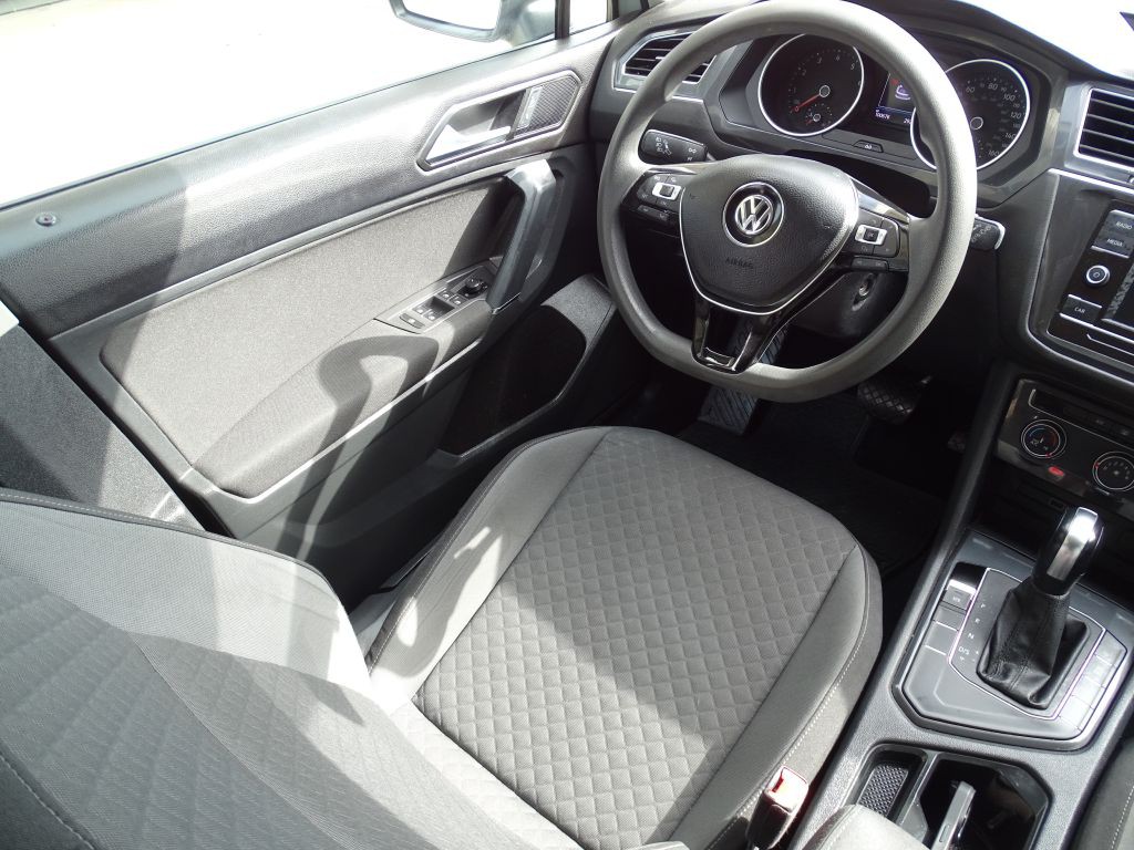 2018 Volkswagen Tiguan Image 9