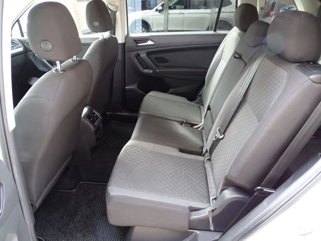 2018 Volkswagen Tiguan Image 11