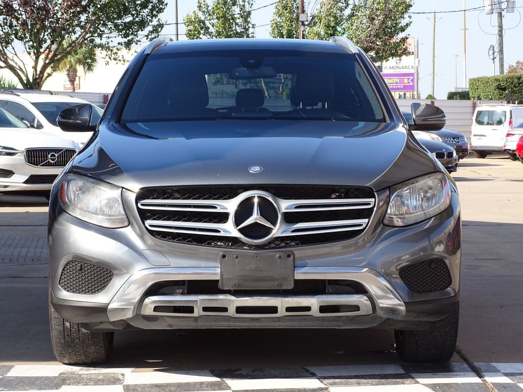 2017 Mercedes-Benz GLC-Class Image 7