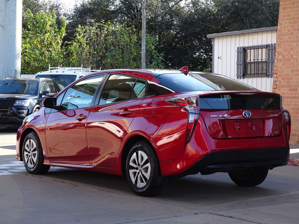2018 Toyota Prius Image 3