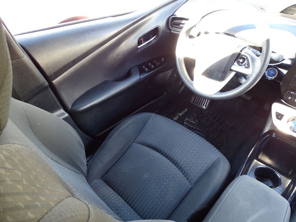 2018 Toyota Prius Image 9