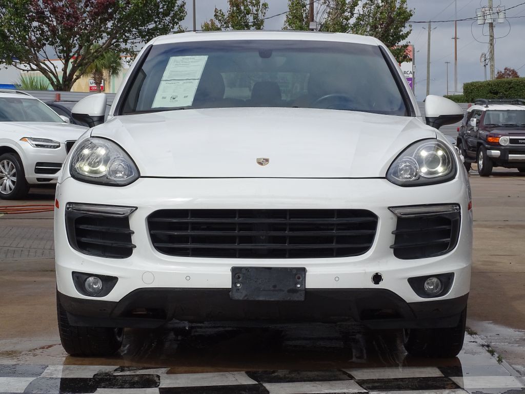 2016 Porsche Cayenne Image 7