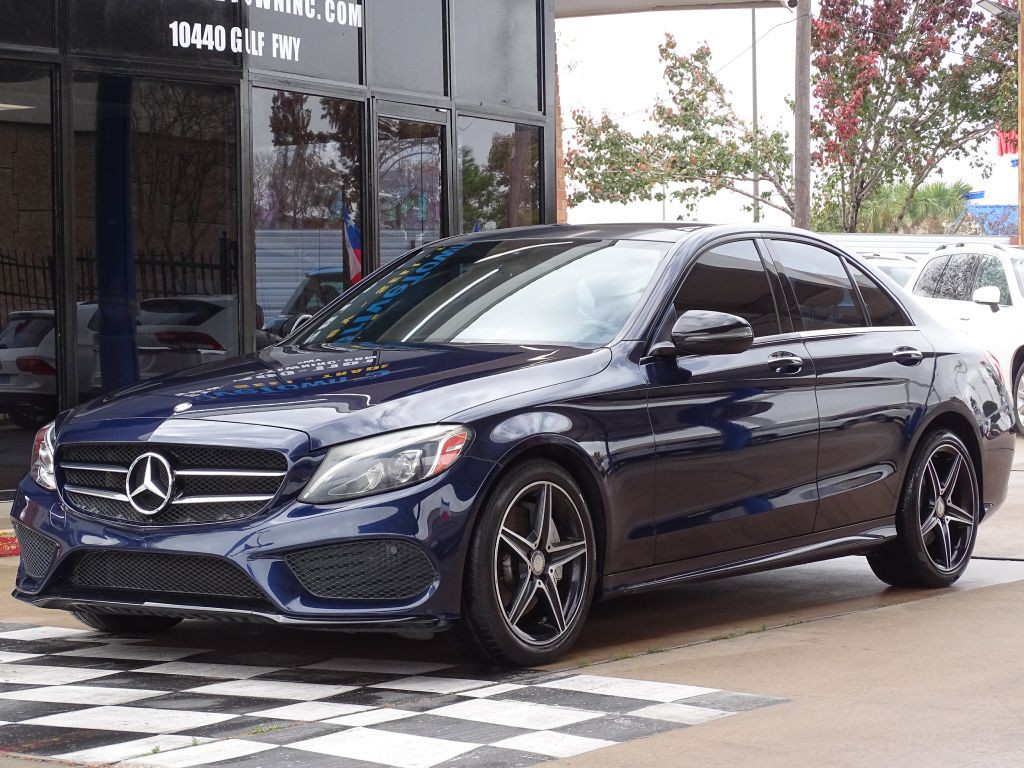 2016 Mercedes-Benz C-Class Image 2