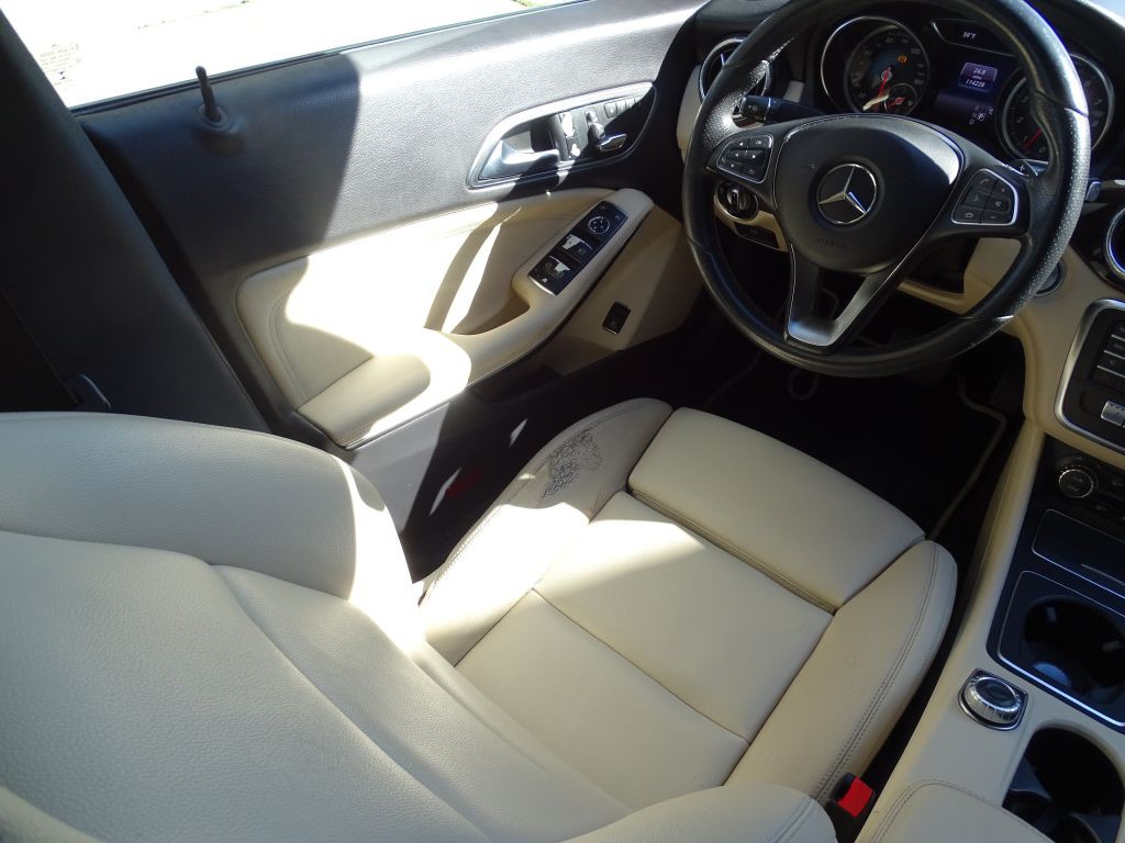 2018 Mercedes-Benz CLA-Class Image 9