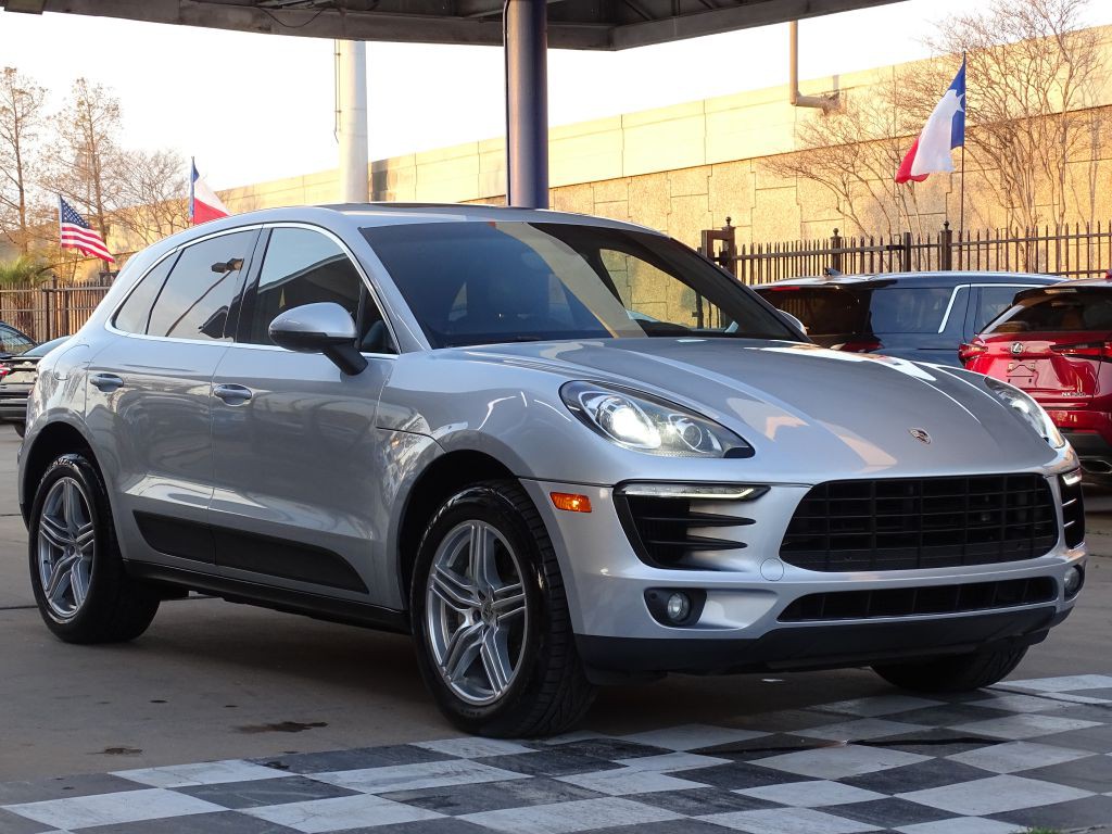 2016 Porsche Macan Image 6