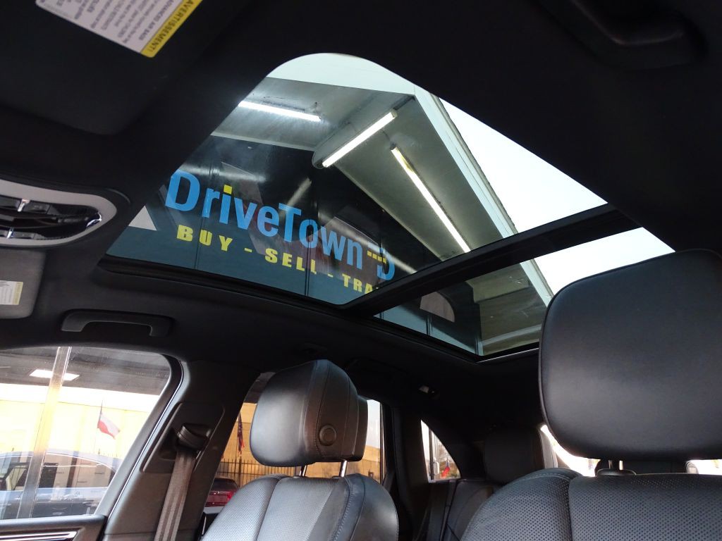 2016 Porsche Macan Image 11