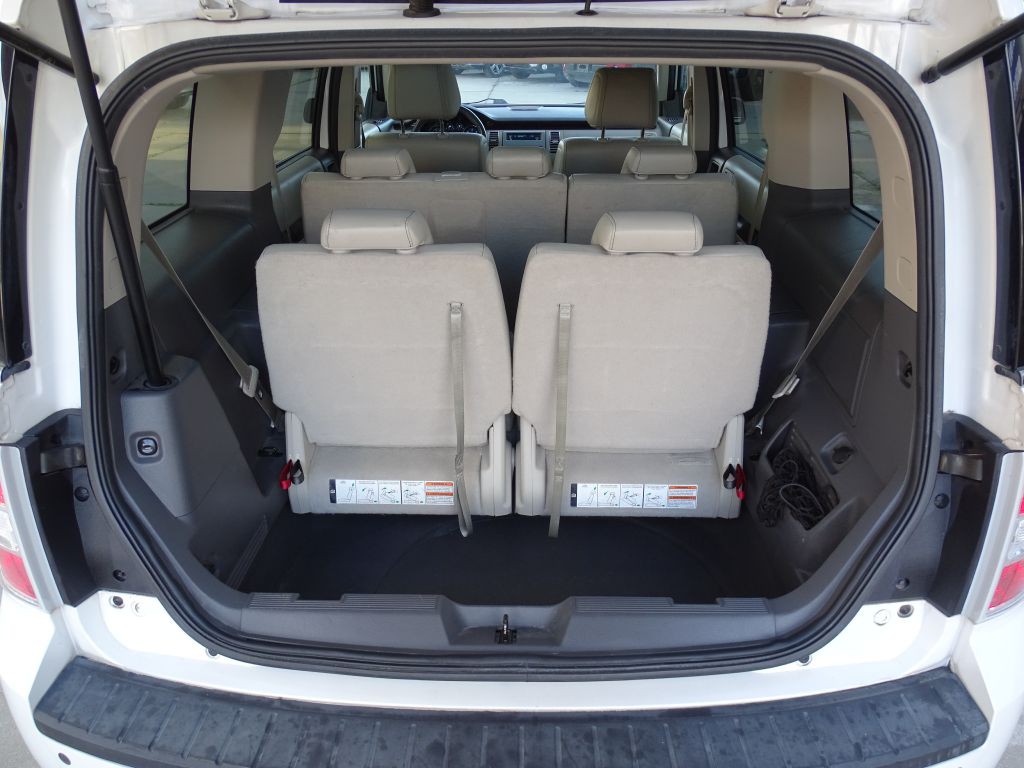 2011 Ford Flex Image 14