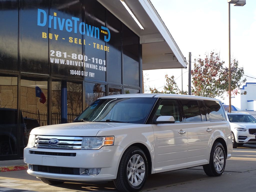 2011 Ford Flex Image 1