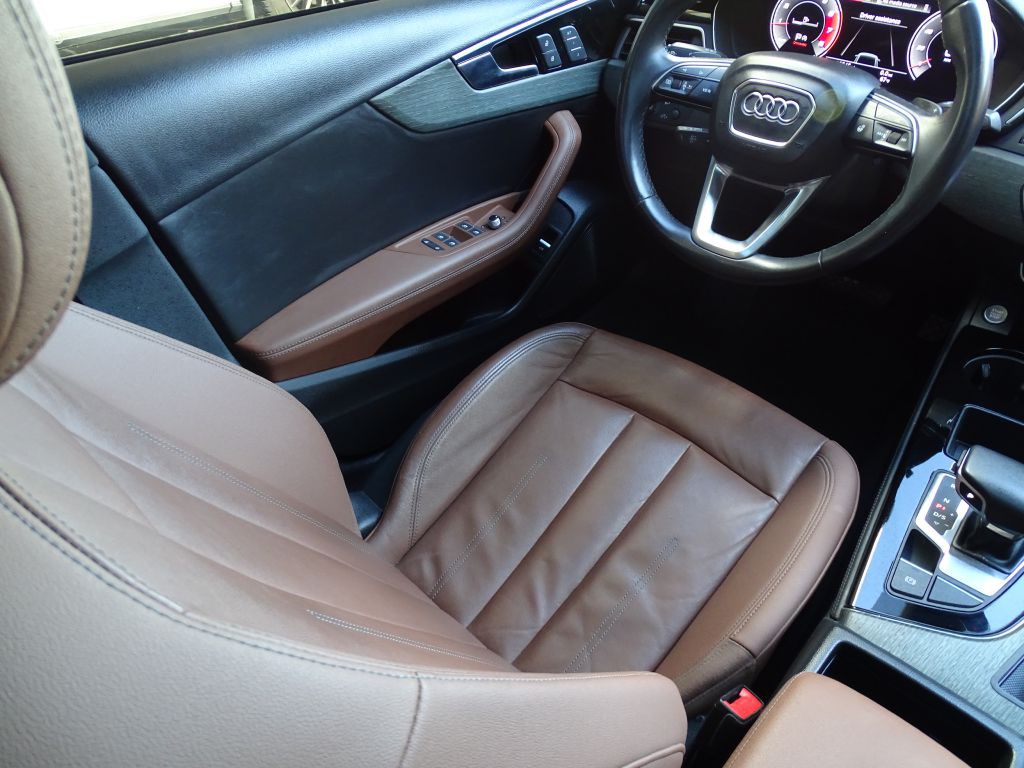 2021 Audi A4 Image 9