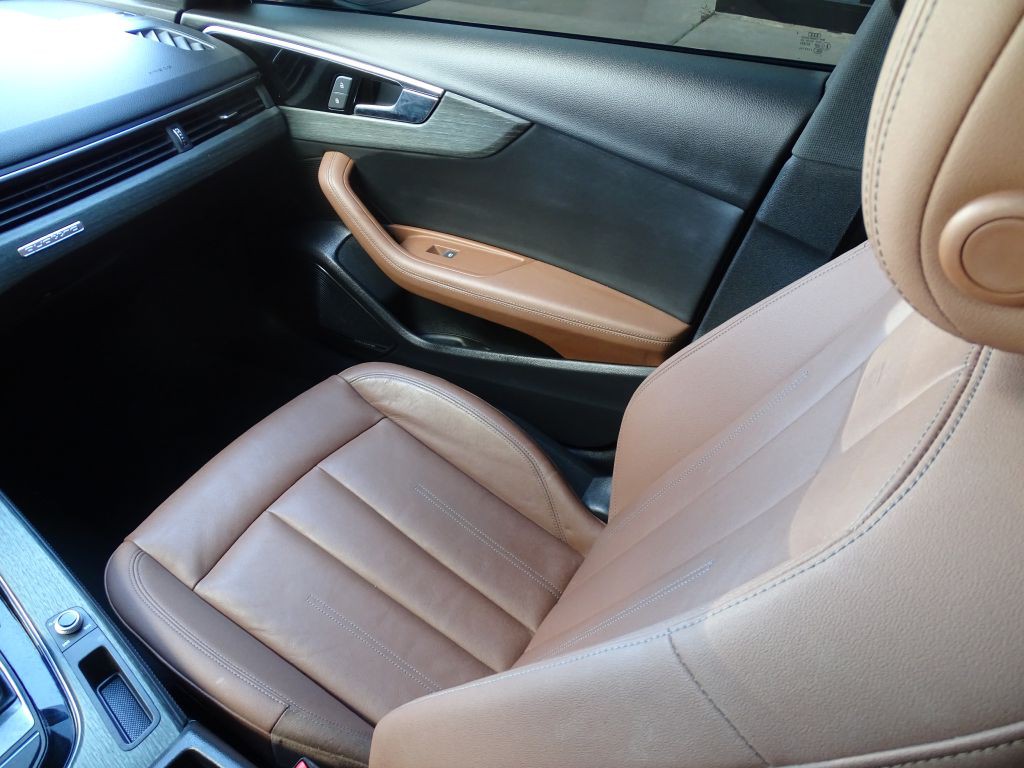 2021 Audi A4 Image 10