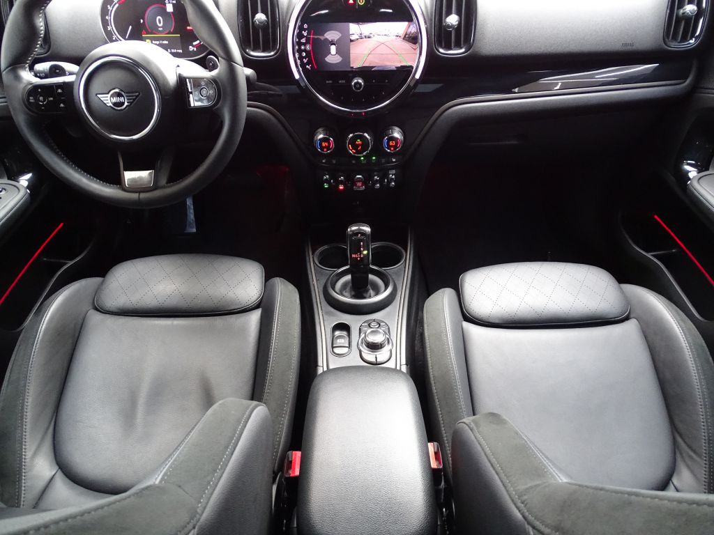 2024 MINI Cooper Image 8