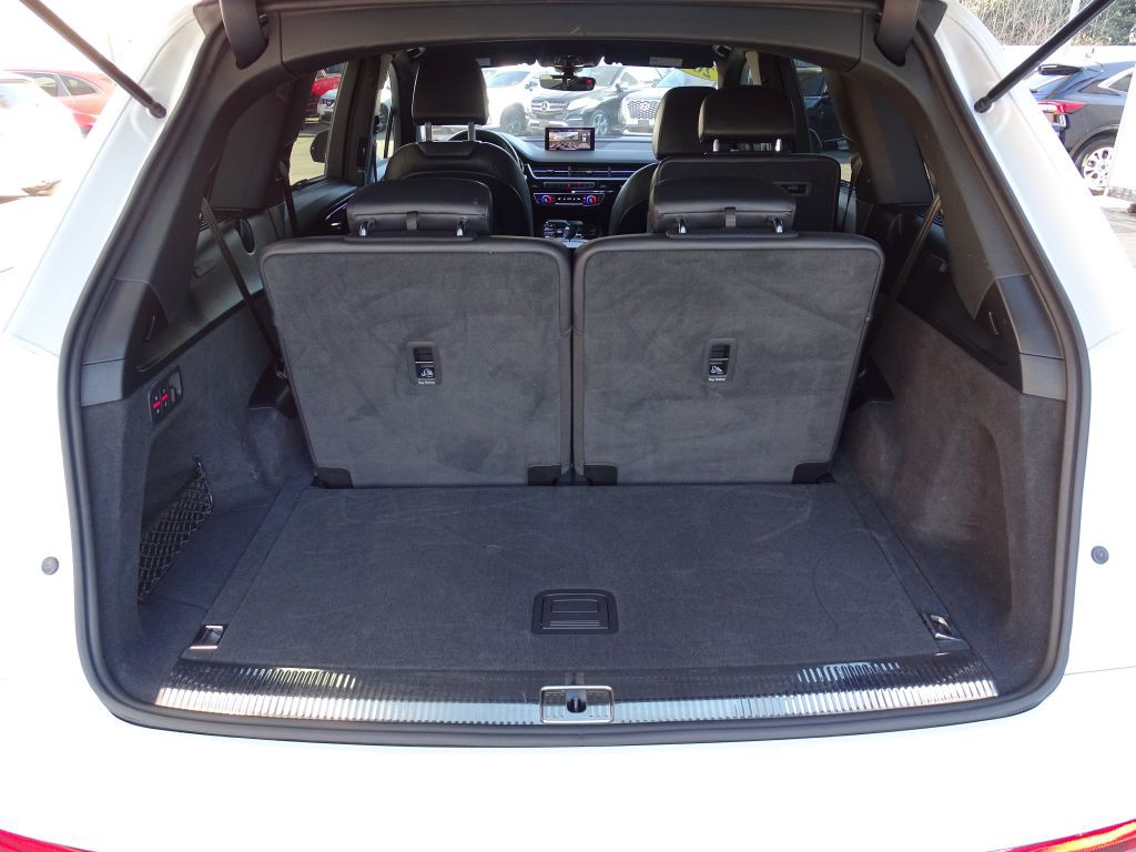 2019 Audi Q7 Image 14