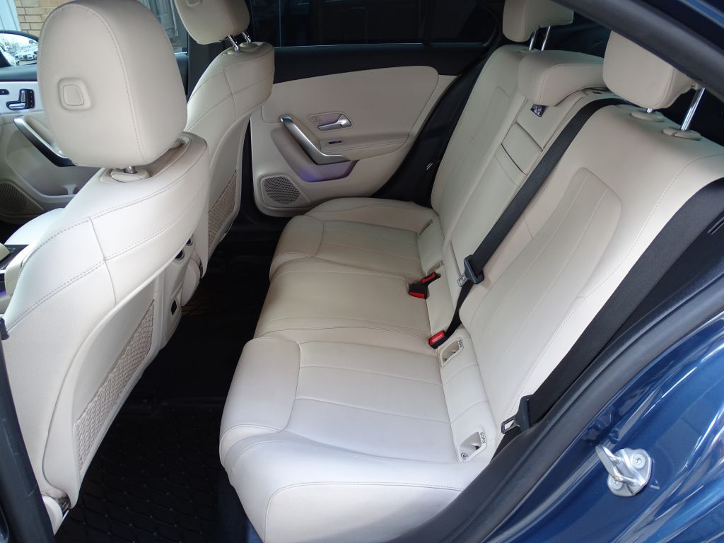 2021 Mercedes-Benz A Image 12