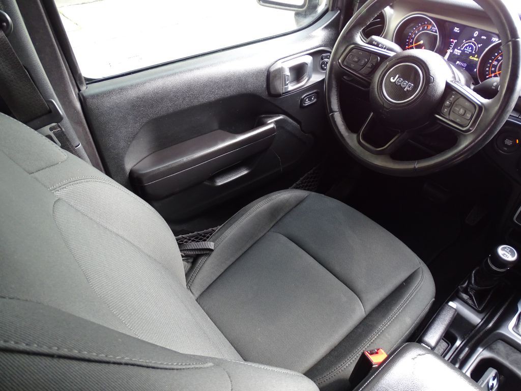 2020 Jeep Gladiator Image 9