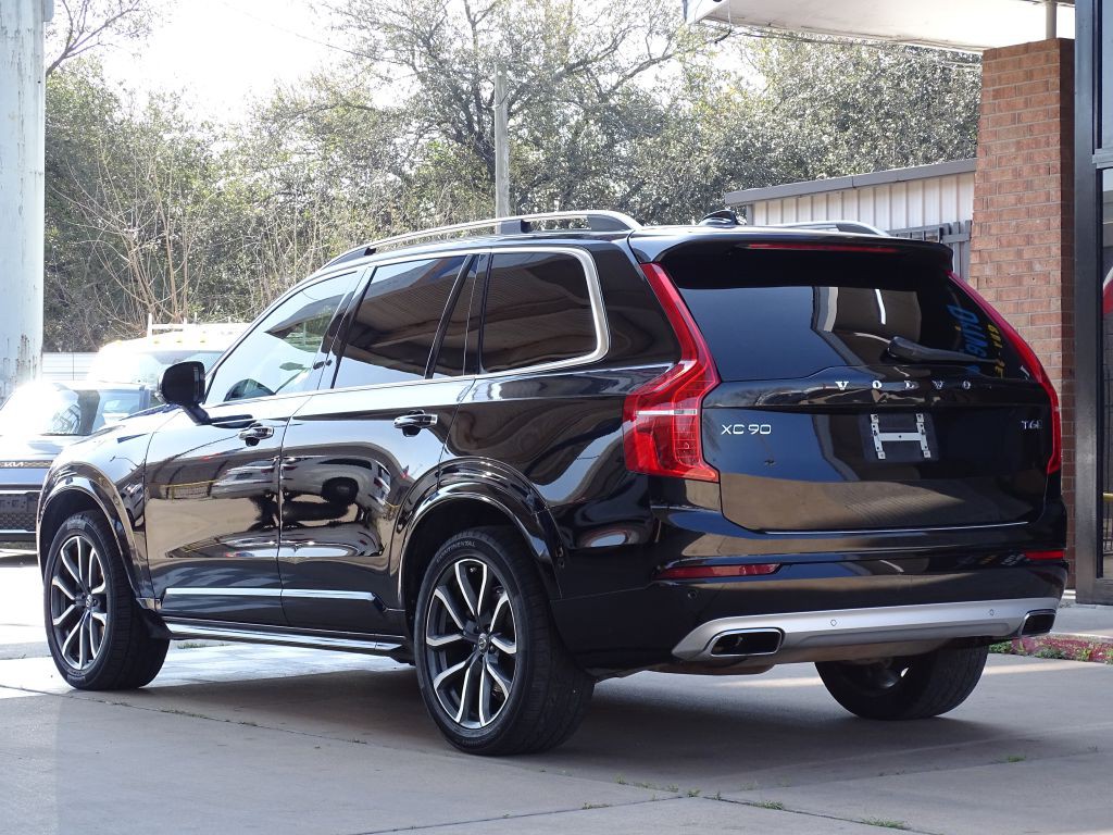 2018 Volvo XC90 Image 3