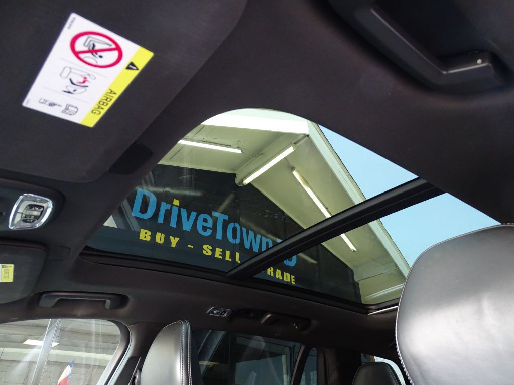 2018 Volvo XC90 Image 11