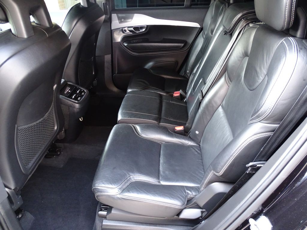 2018 Volvo XC90 Image 12