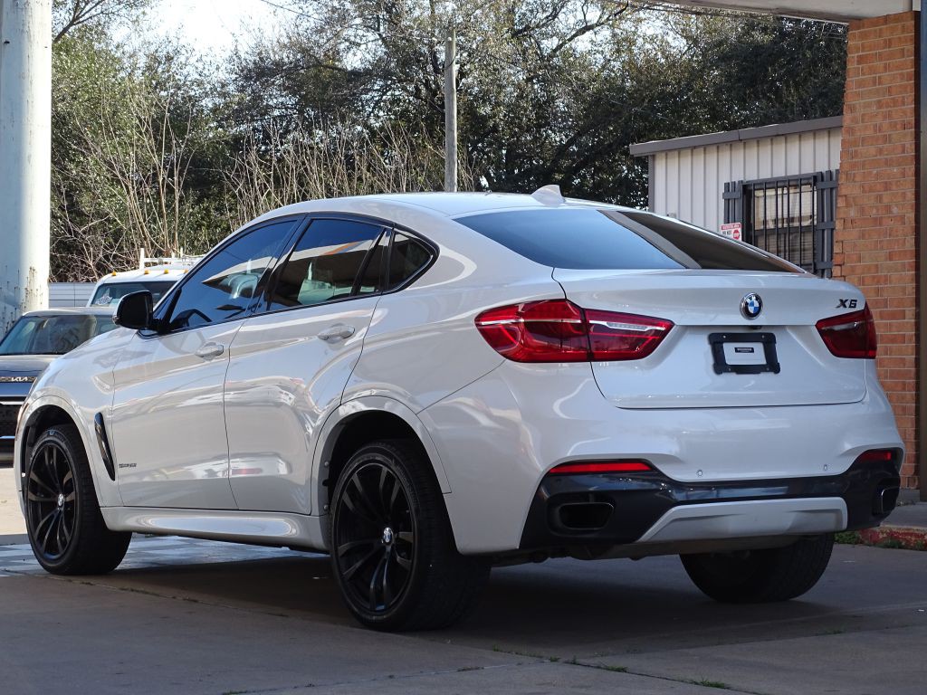 2017 BMW X6 Image 3