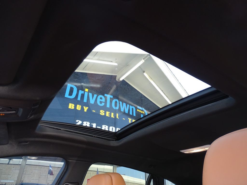 2017 BMW X6 Image 11