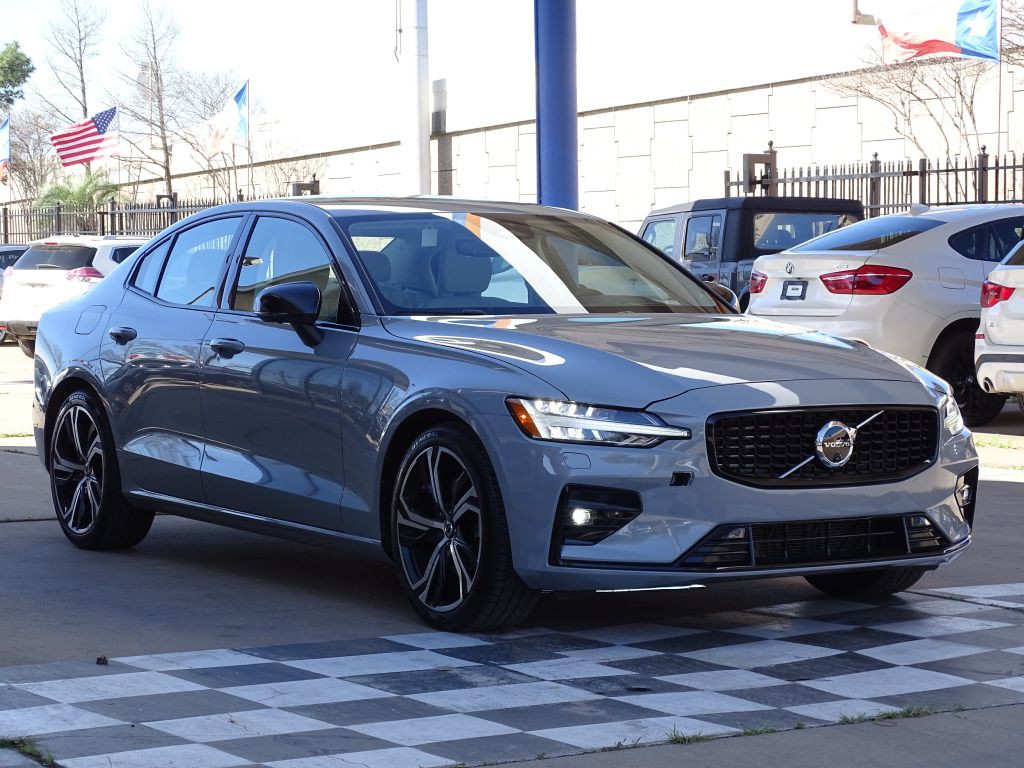 2024 Volvo S60 Image 6