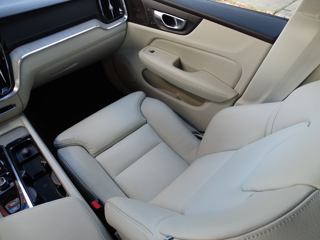 2024 Volvo S60 Image 10