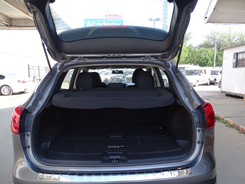 2019 Nissan Rogue Image 5