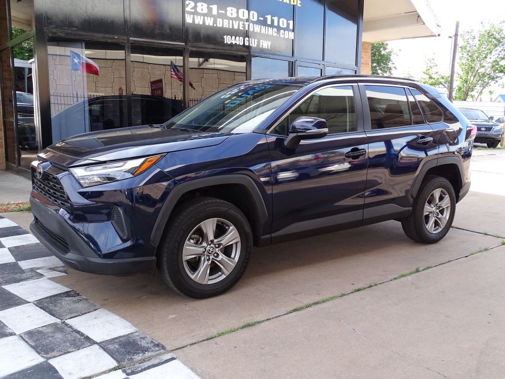 2024 Toyota Rav4 Image 2