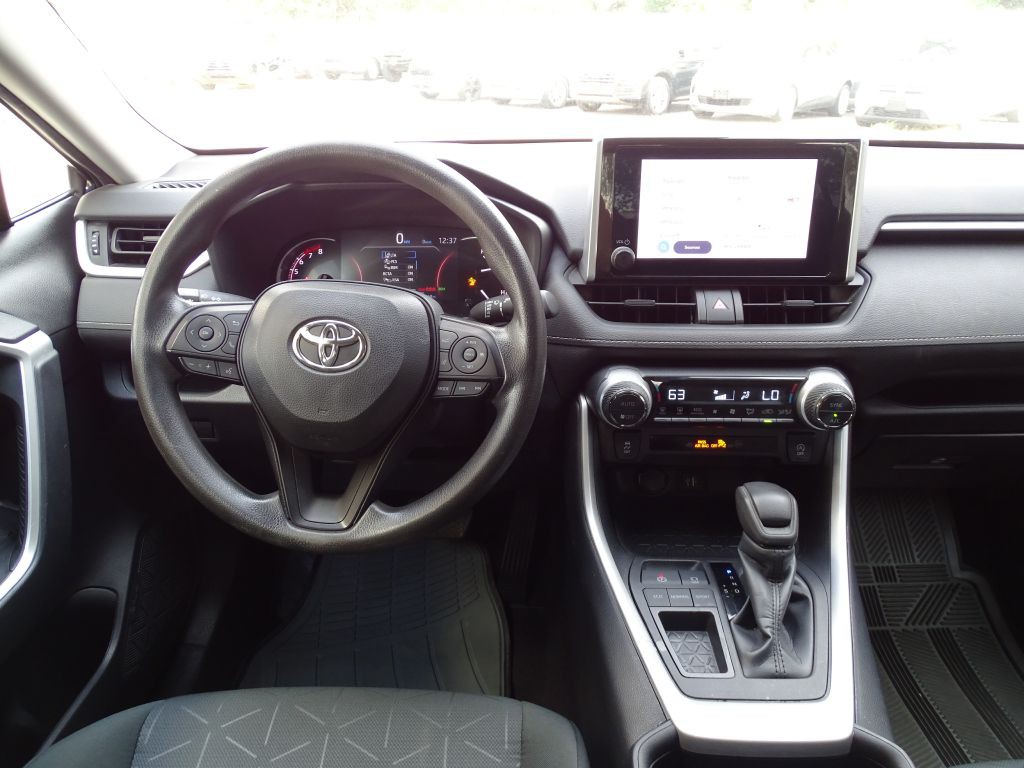 2024 Toyota Rav4 Image 9