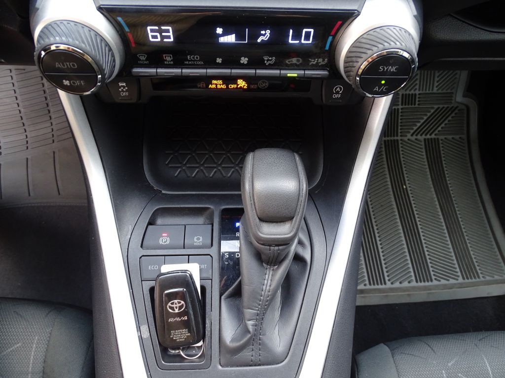 2024 Toyota Rav4 Image 10