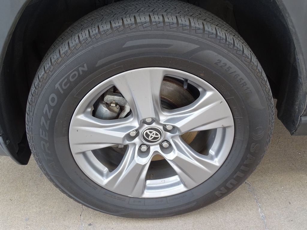 2024 Toyota Rav4 Image 18