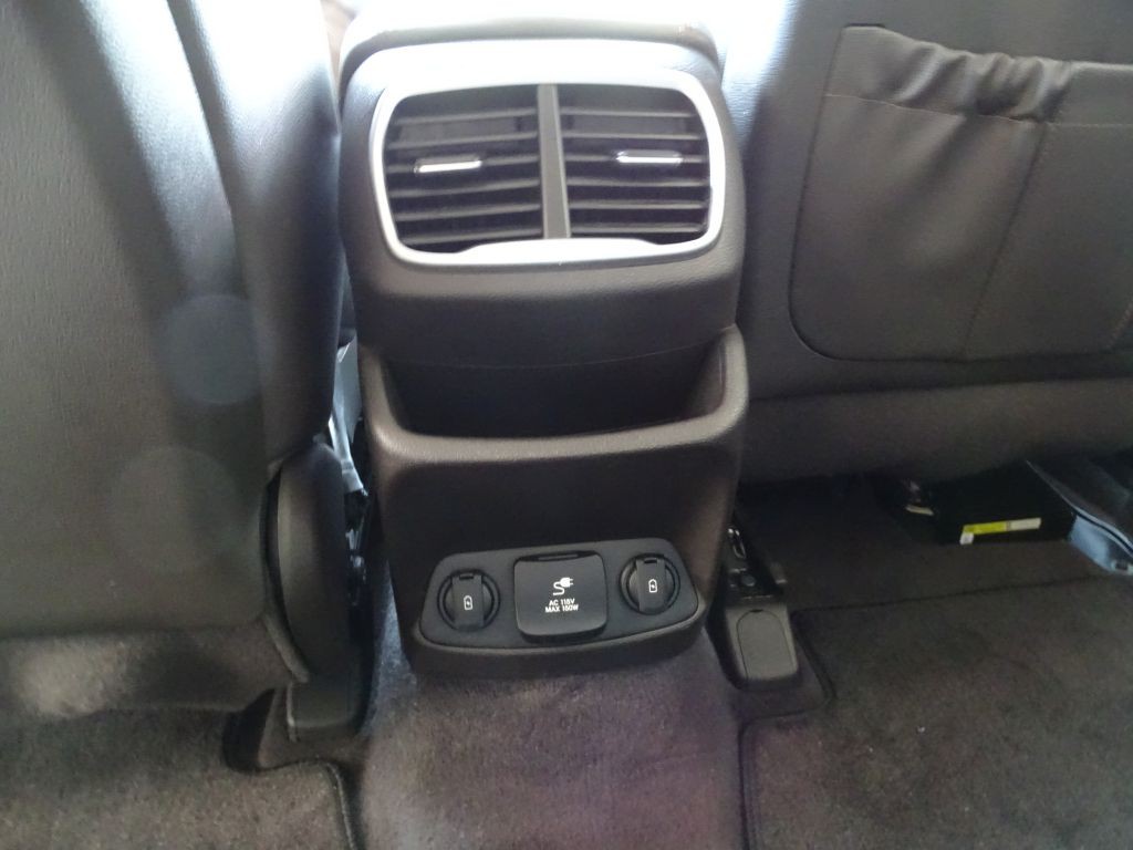 2019 Hyundai Santa Fe Image 16