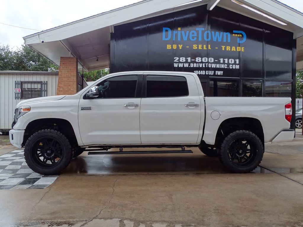 2019 Toyota Tundra Image 3