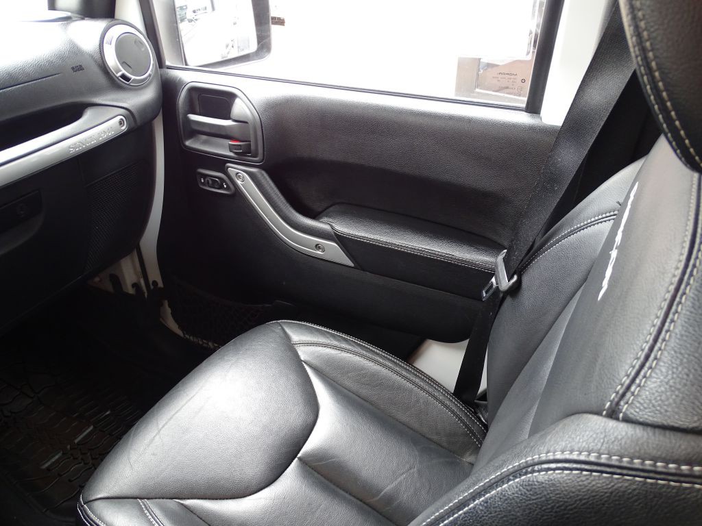 2016 Jeep Wrangler Unlimited Image 15
