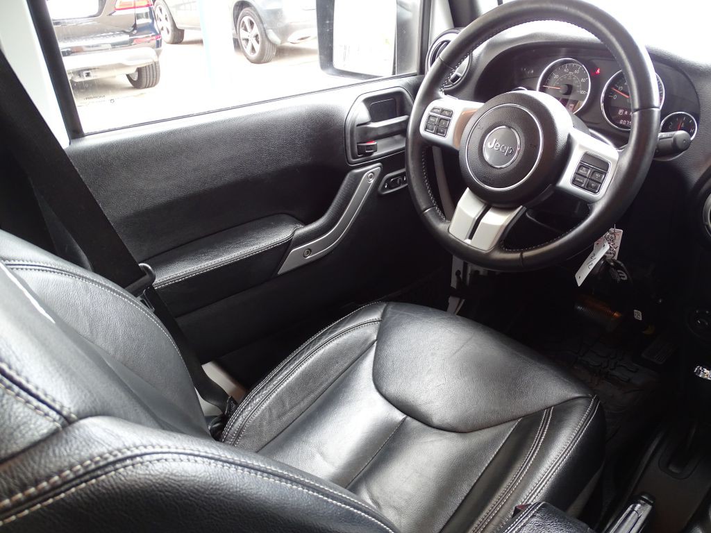 2016 Jeep Wrangler Unlimited Image 16