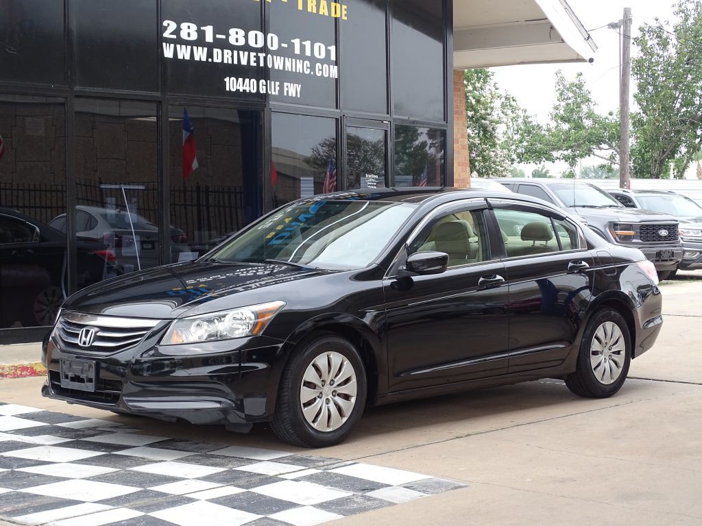 2012 Honda Accord Image 2