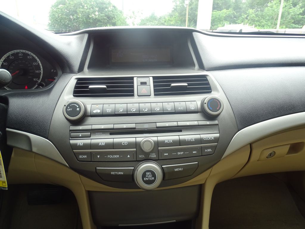 2012 Honda Accord Image 10