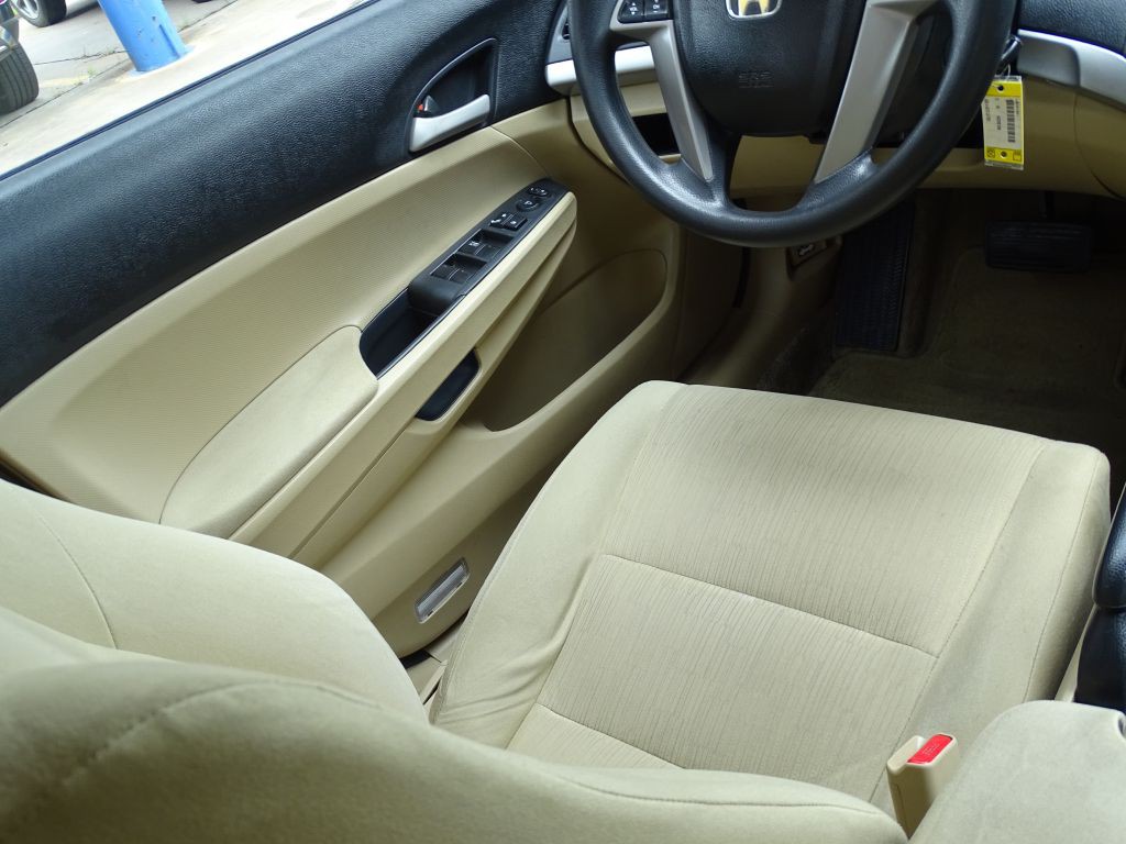 2012 Honda Accord Image 14