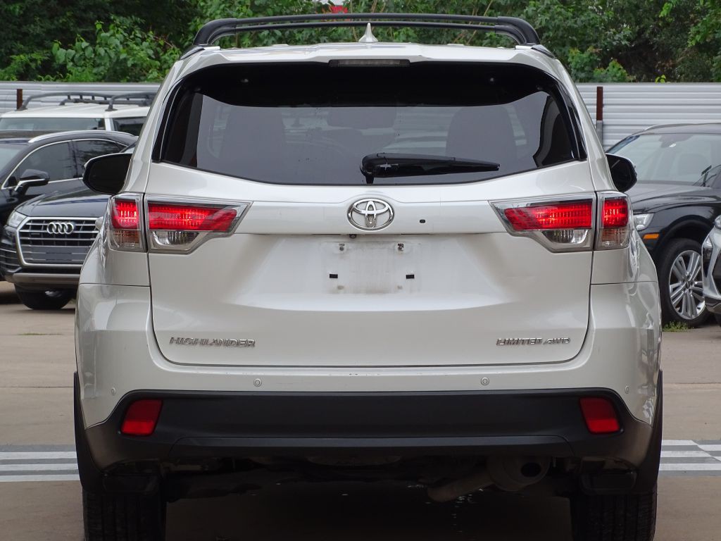 2014 Toyota Highlander Image 4