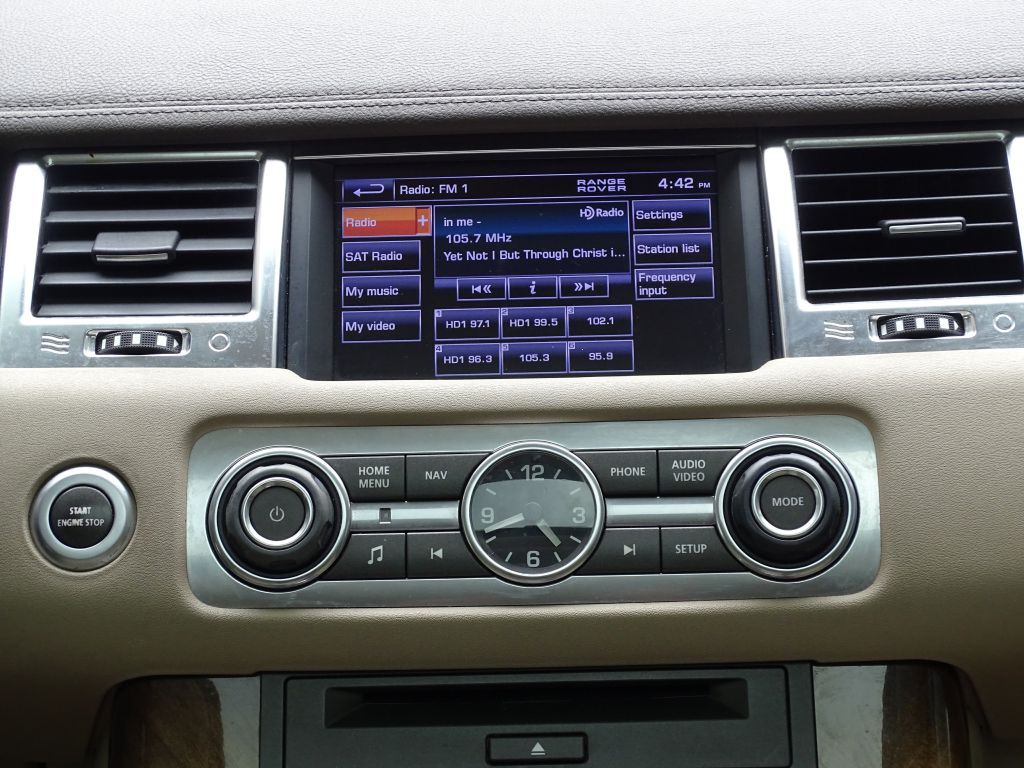 2013 Land Rover Range Rover Sport Image 11