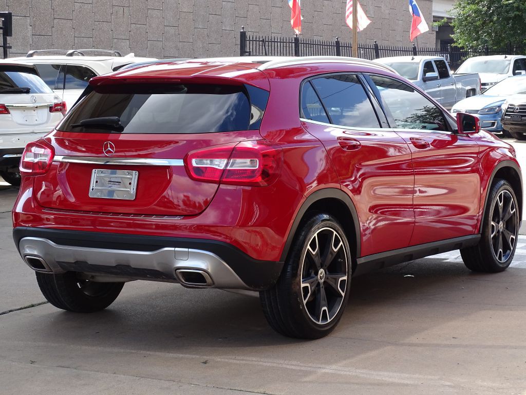 2020 Mercedes-Benz GLA-Class Image 5