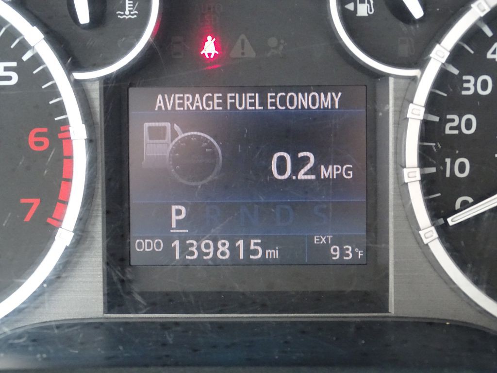 2017 Toyota Tundra Image 10