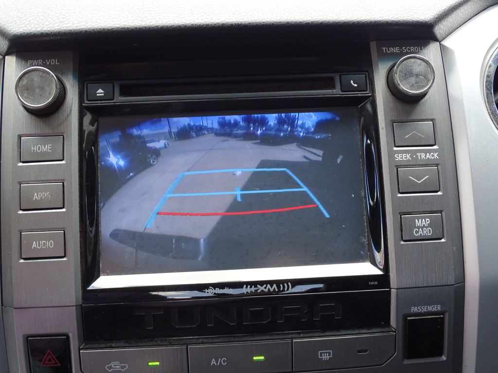 2017 Toyota Tundra Image 11