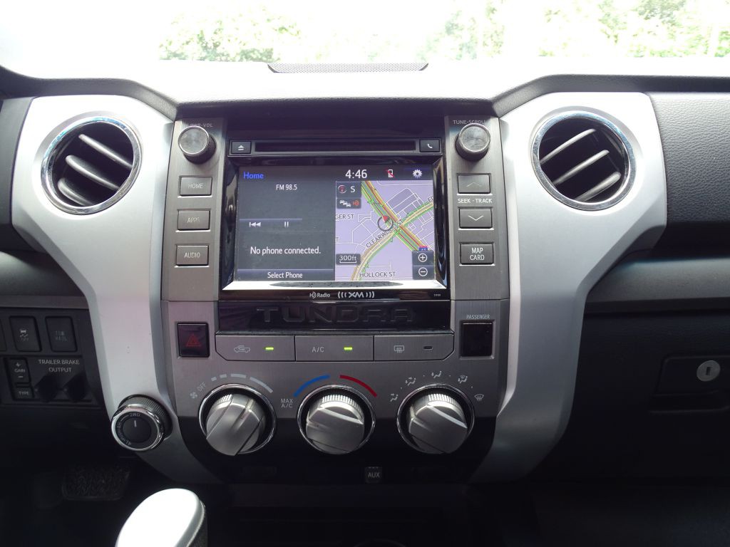 2017 Toyota Tundra Image 13
