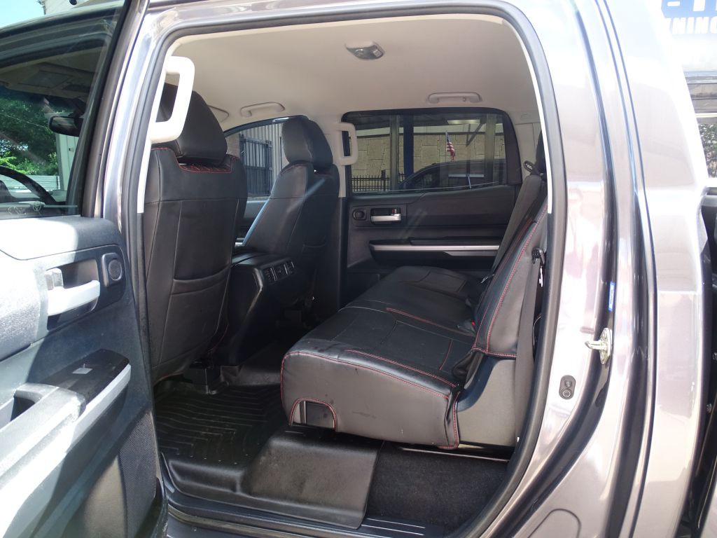 2017 Toyota Tundra Image 15