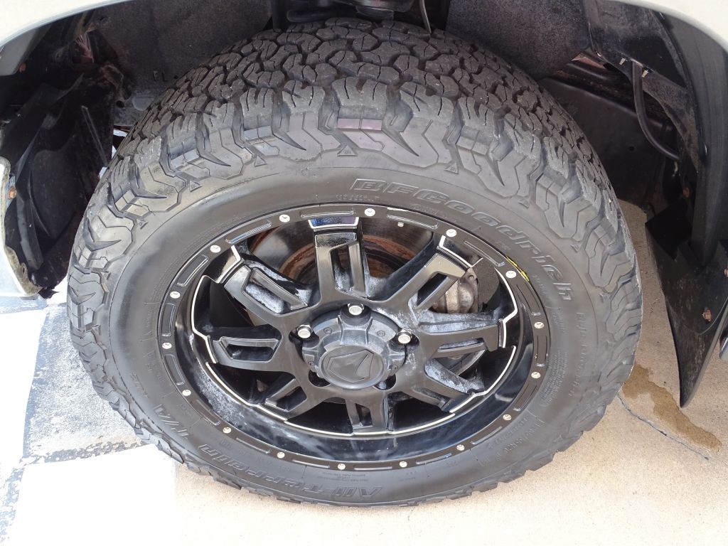 2017 Toyota Tundra Image 20