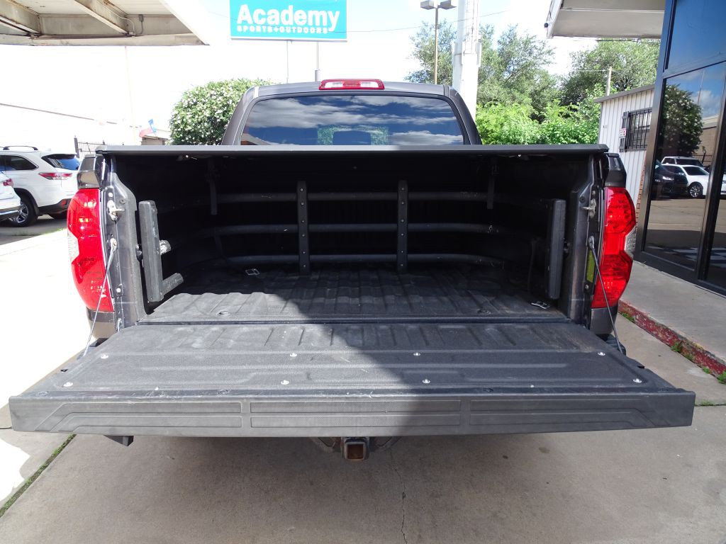 2017 Toyota Tundra Image 21