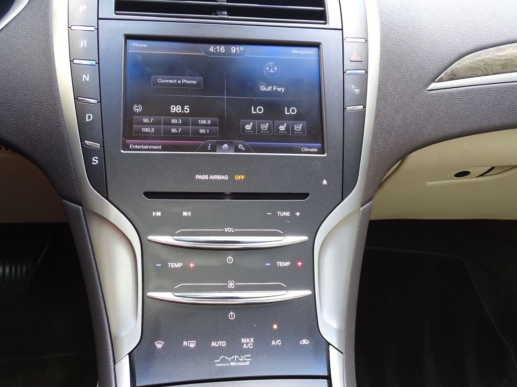 2014 Lincoln MKZ Image 11