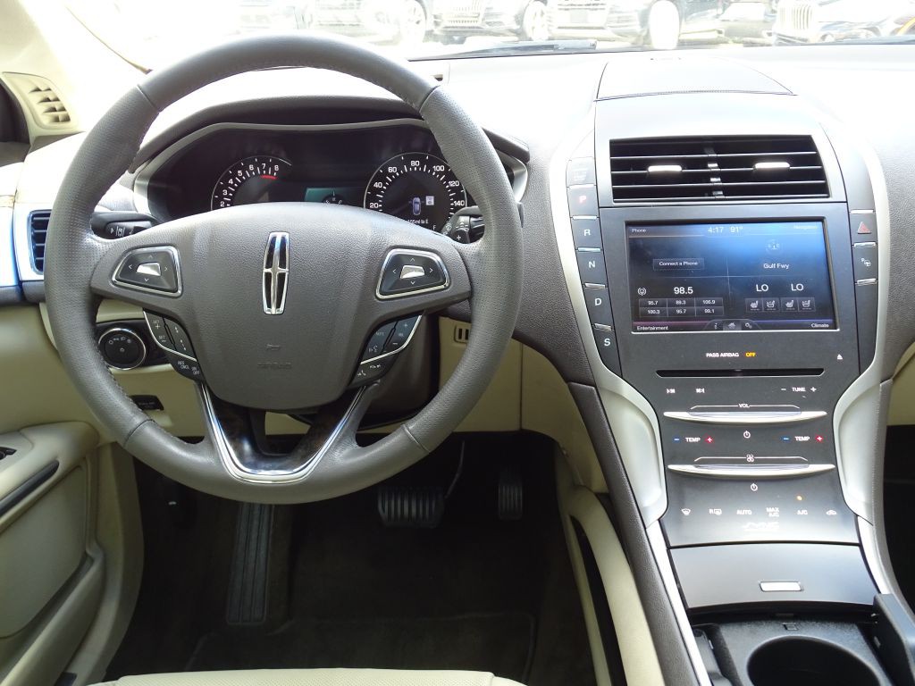 2014 Lincoln MKZ Image 14