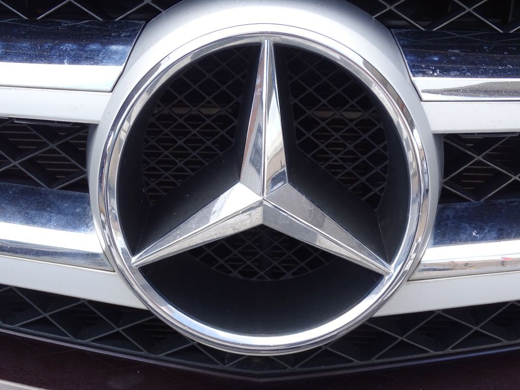 2012 Mercedes-Benz GLK-Class Image 21
